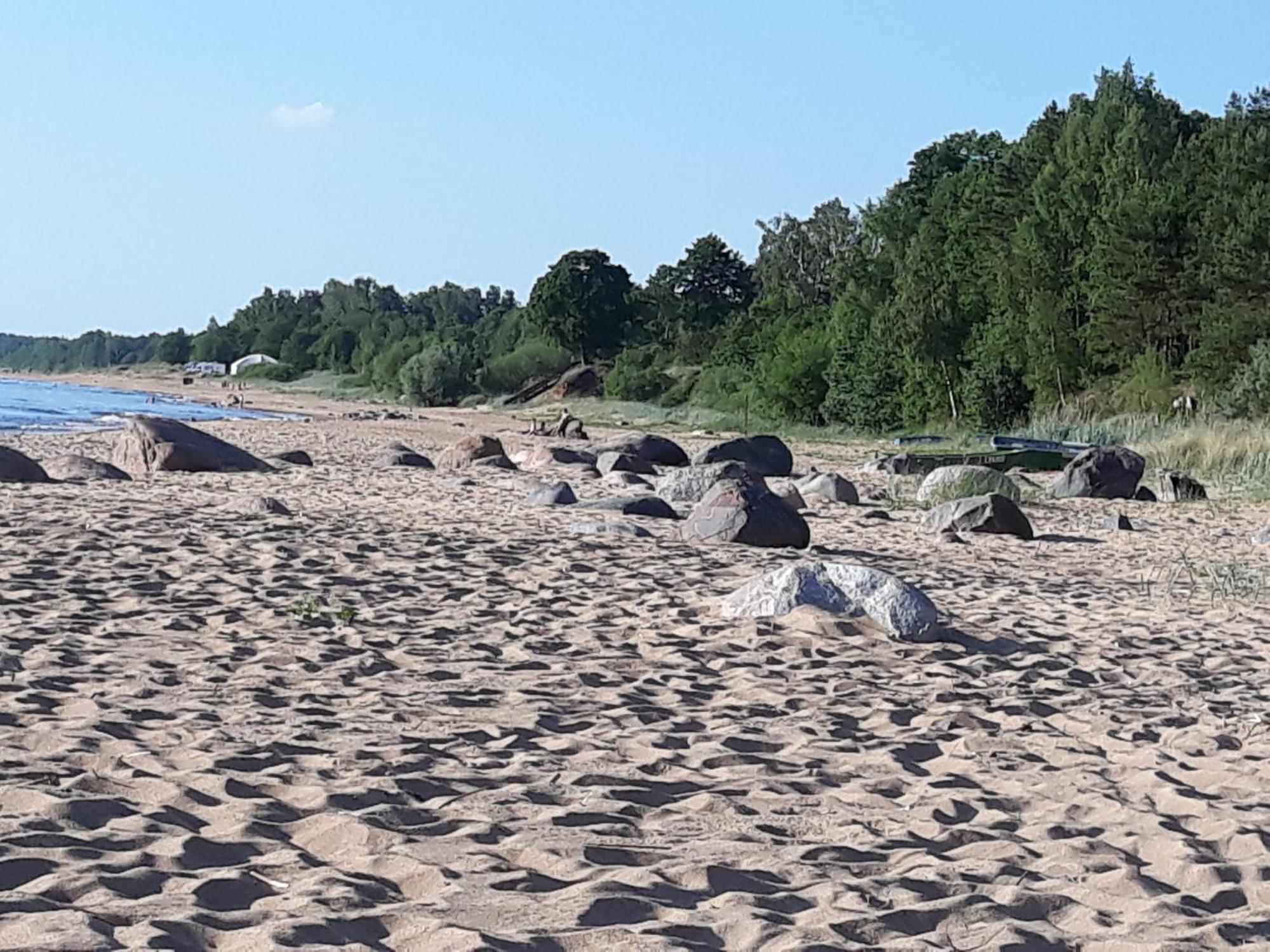 Viesu Nams Juras Bura Hotel Tūja Kültér fotó